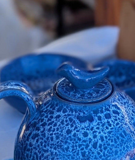Servizio da tè in ceramica smaltata blu