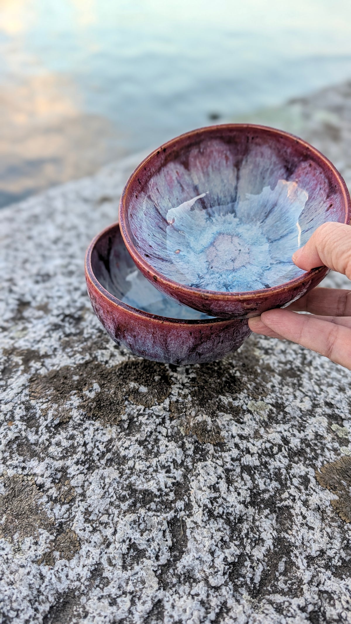 Coppia di ciotole colazione in gres smaltato viola prugna
