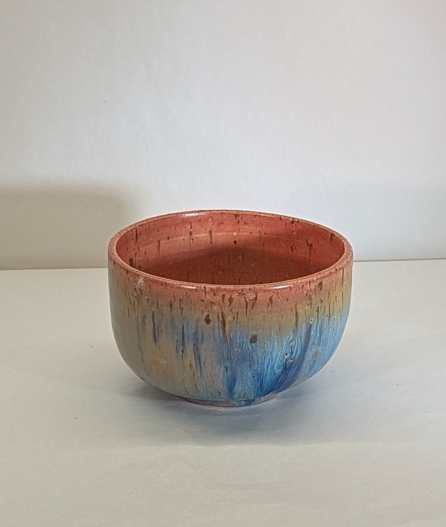 Ciotola Gres Artigianale 10cm - Rosa e Azzurro Puntinato Tornio