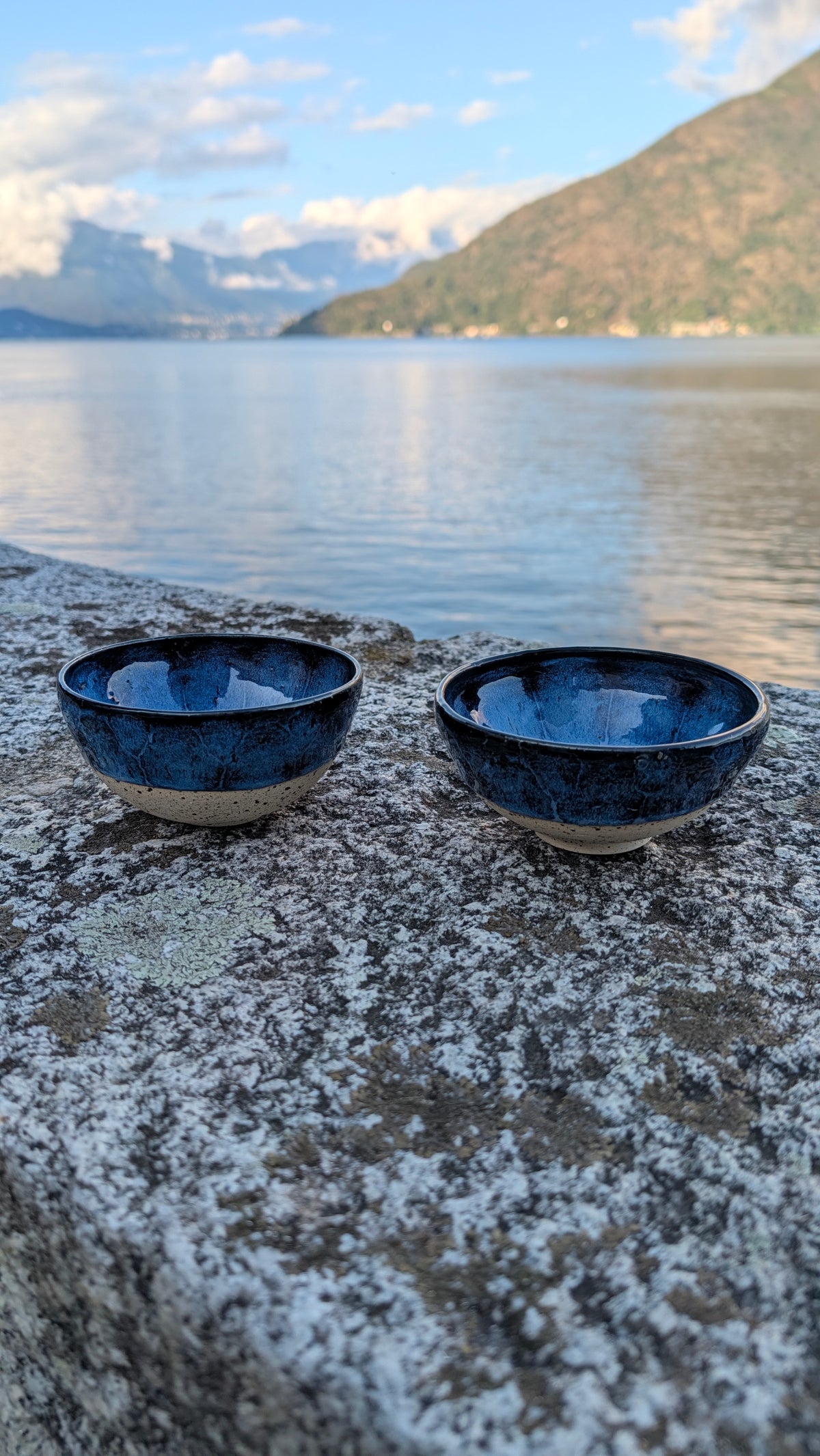 Coppia di ciotole colazione in gres smaltato blu scuro