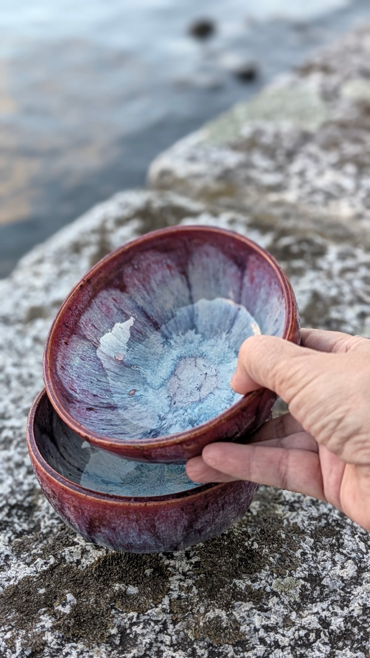 Coppia di ciotole colazione in gres smaltato viola prugna