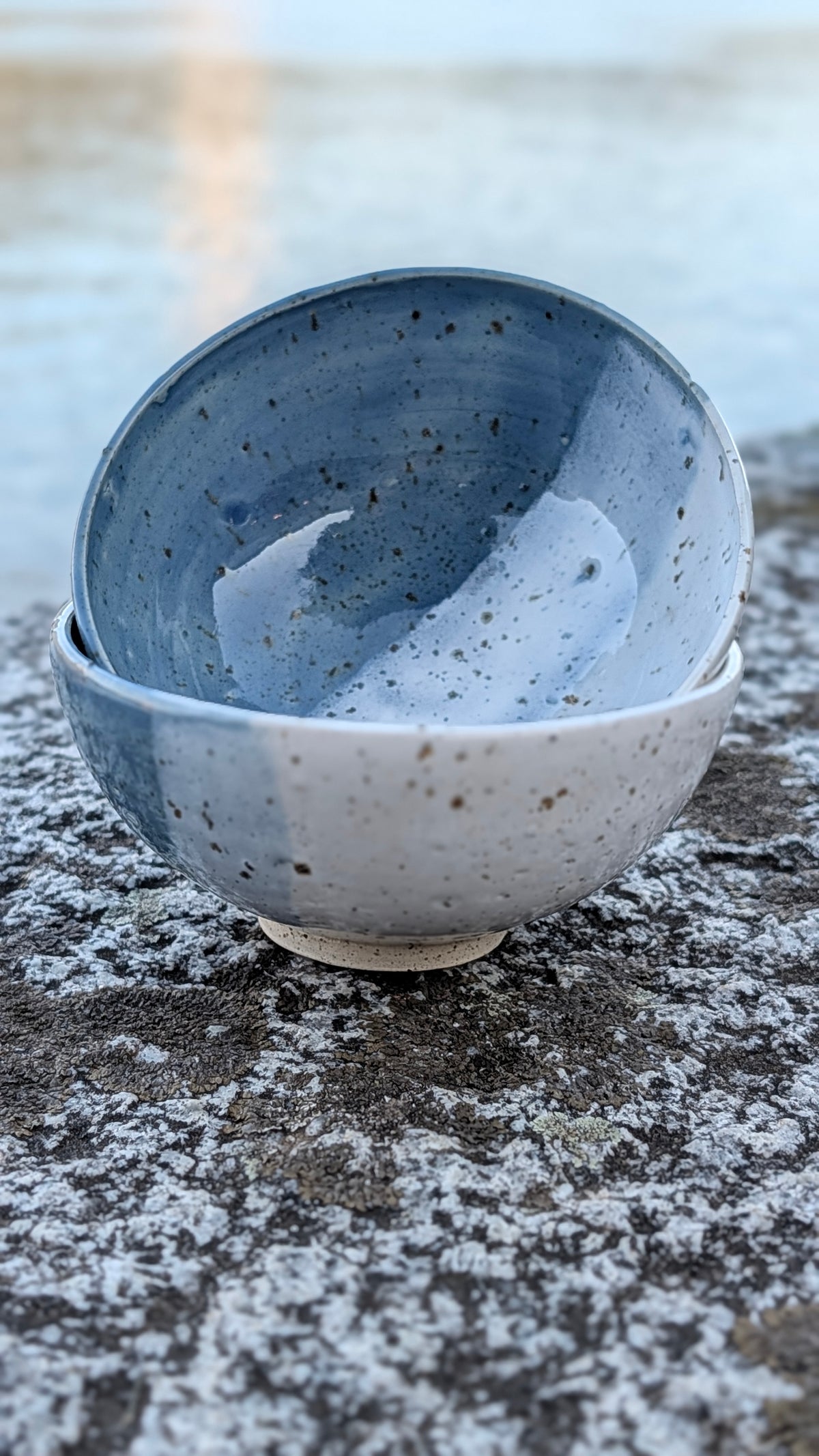 Coppia di ciotole colazione in gres smaltato celeste e bianco
